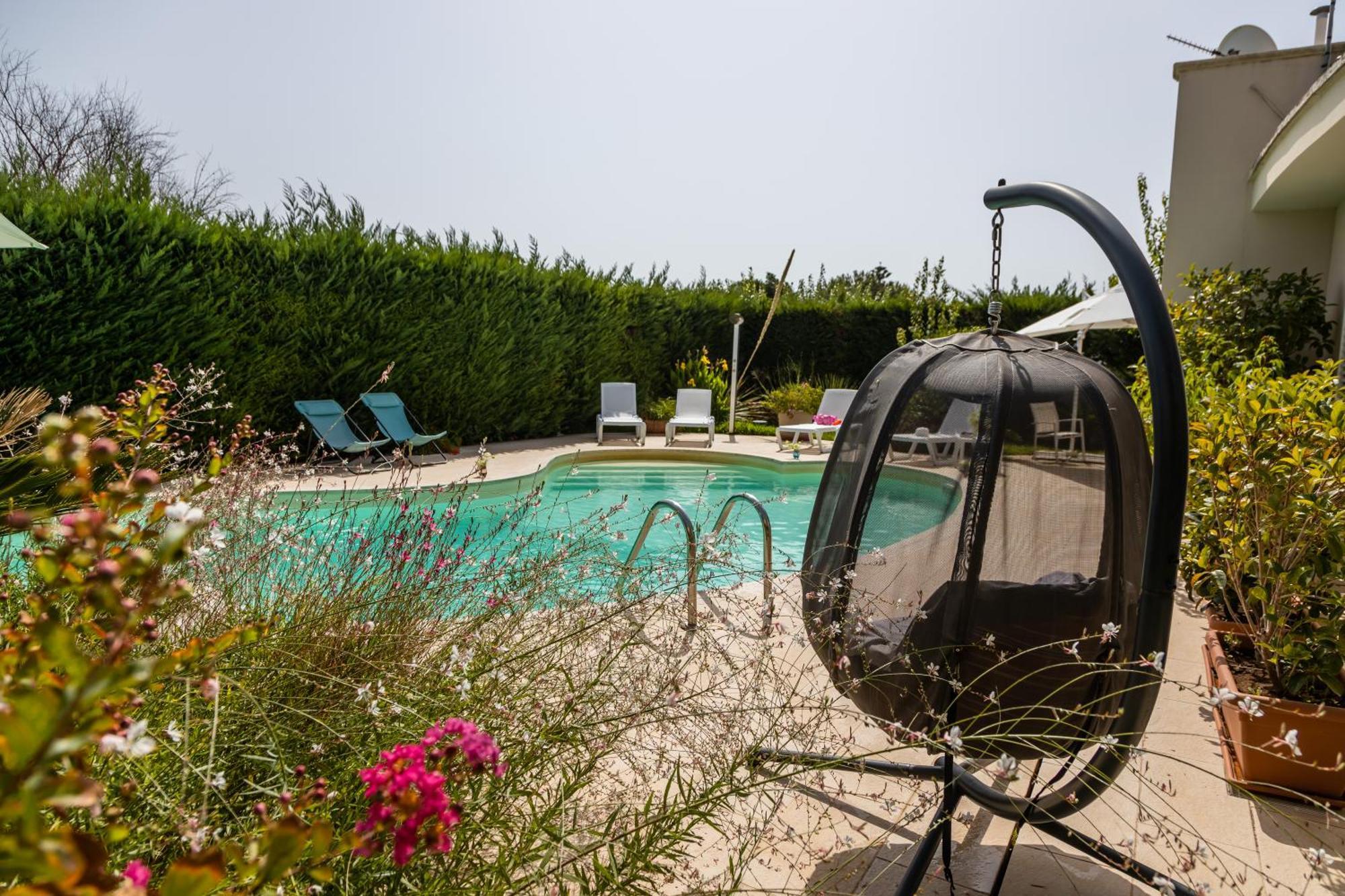 La Collina Di Montegrappa - Suites With Heated Private Pool - Suites With Shared Pool ตูญีเอ ภายนอก รูปภาพ